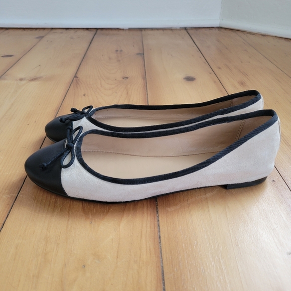 Banana Republic Robin Almond Toe ballet flat - Picture 5 of 9